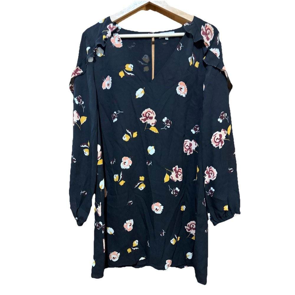 1.State Black Floral Short Romper‎ Long Sleeves with Ruffle Size Large EUC